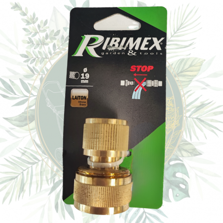 Raccord rapide en laiton avec système Aquastop pour éviter les gaspillage d'eau lors de l'arrosage.